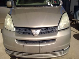 2005 TOYOTA SIENNA, XLE, 3.3L, AT, FWD.  Z25985